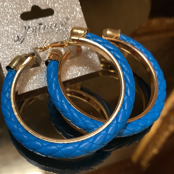 Princess Accessories Jewelry Gold And Blue Braided Hoop Earrings
